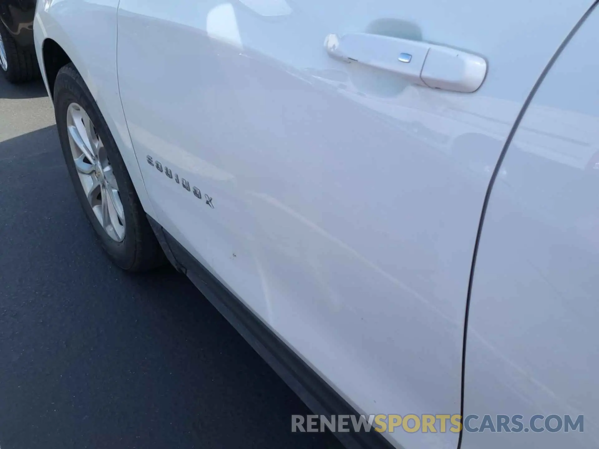 14 Photograph of a damaged car 2GNAXJEV7M6107724 CHEVROLET EQUINOX 2021