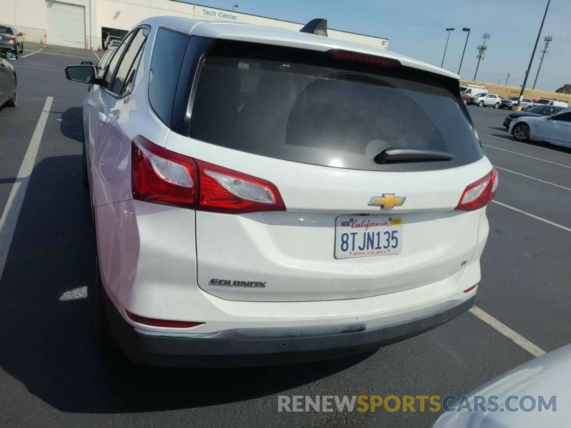 40 Photograph of a damaged car 2GNAXJEV7M6107724 CHEVROLET EQUINOX 2021