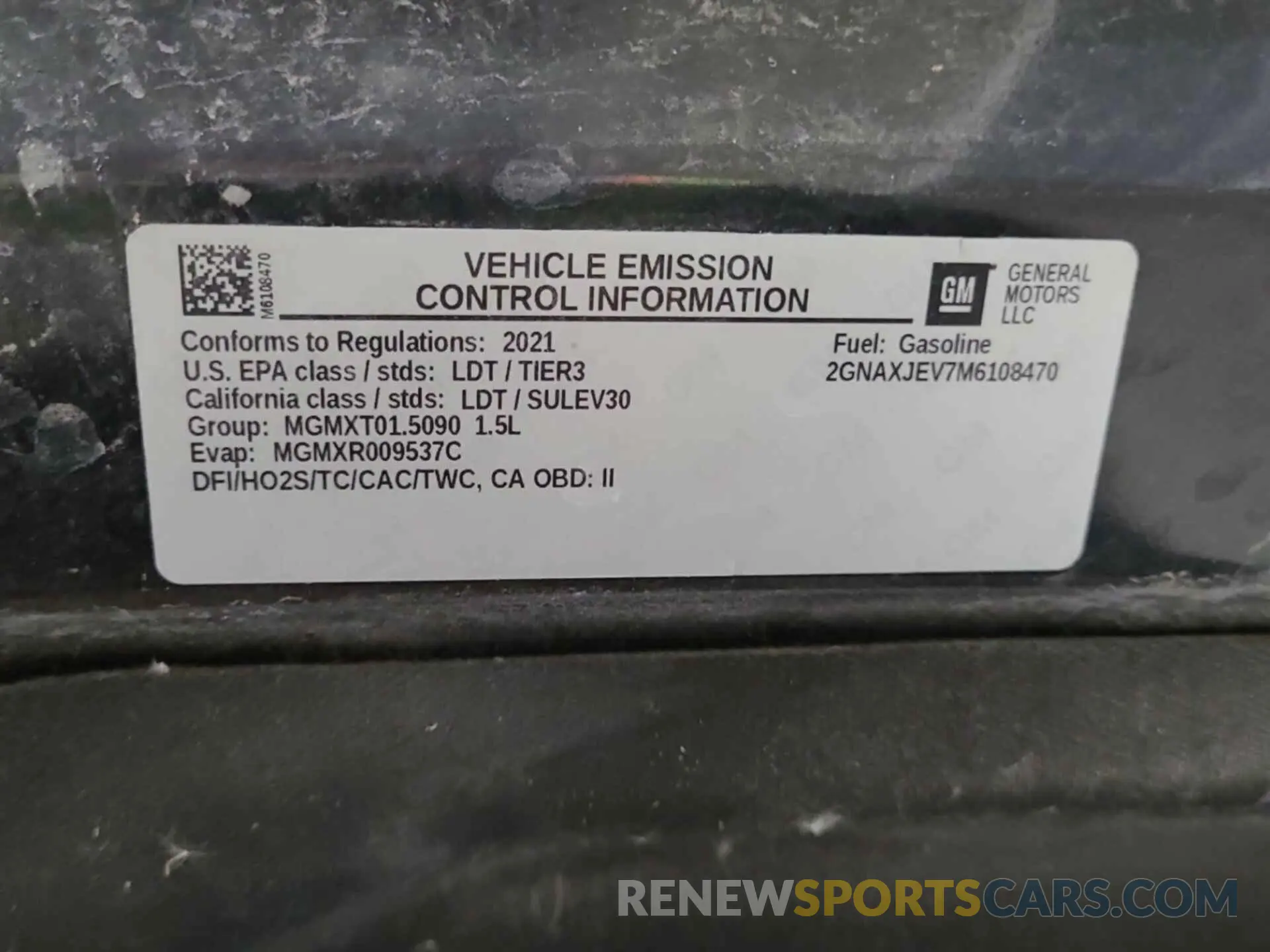17 Photograph of a damaged car 2GNAXJEV7M6108470 CHEVROLET EQUINOX 2021