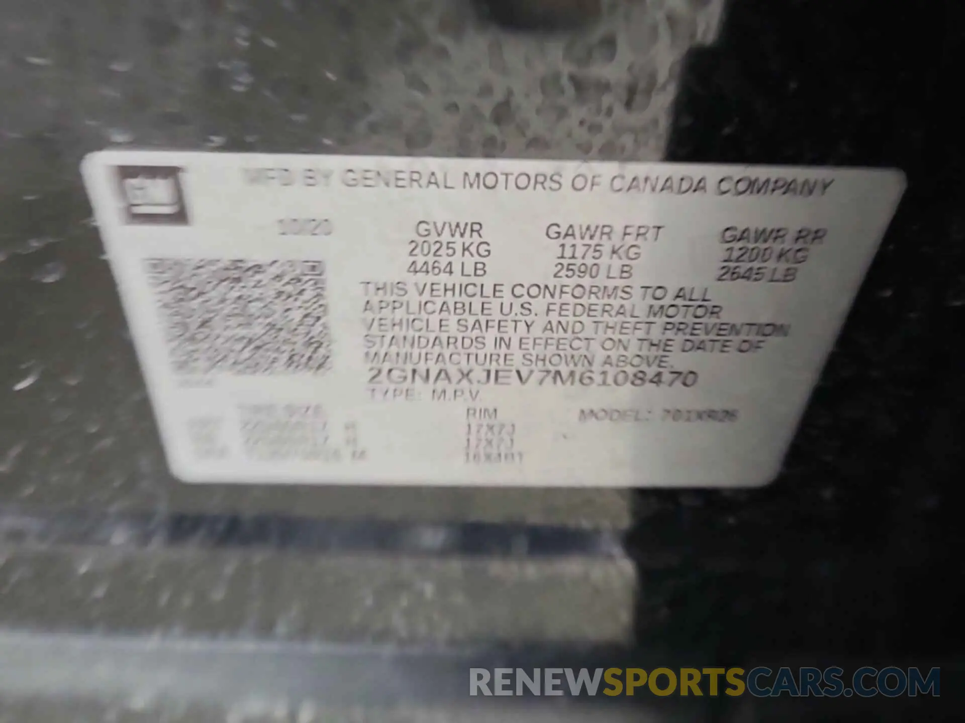 19 Photograph of a damaged car 2GNAXJEV7M6108470 CHEVROLET EQUINOX 2021