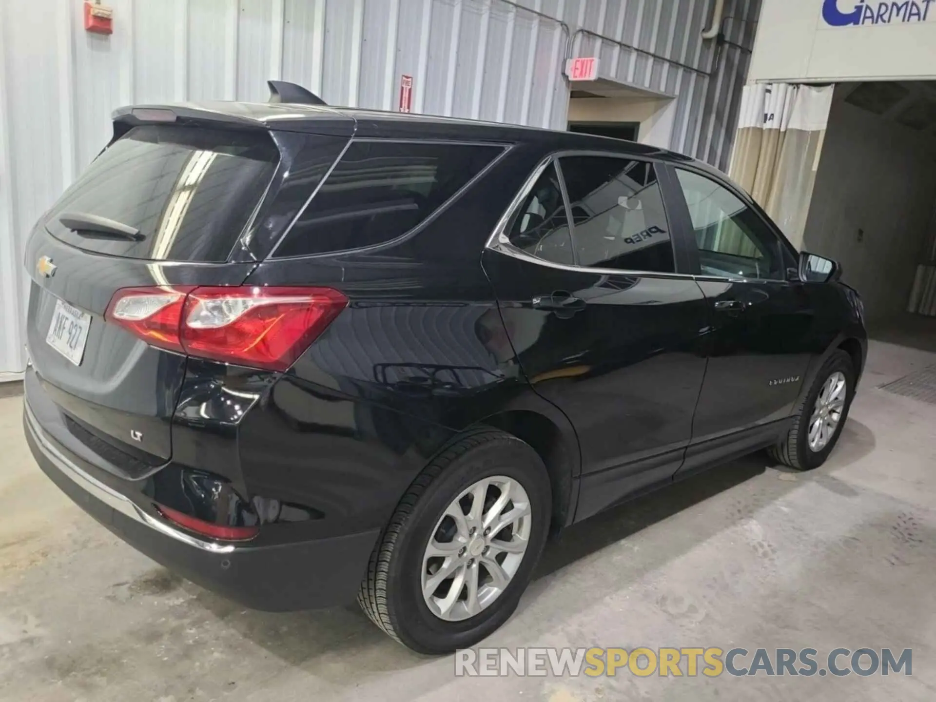 30 Photograph of a damaged car 2GNAXJEV7M6108470 CHEVROLET EQUINOX 2021