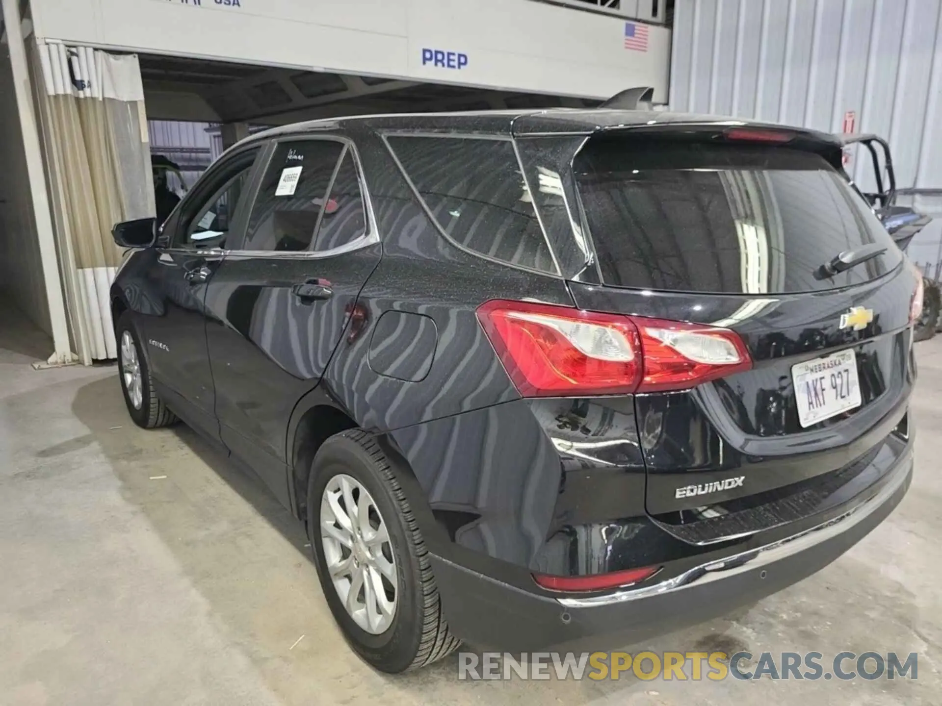 34 Photograph of a damaged car 2GNAXJEV7M6108470 CHEVROLET EQUINOX 2021