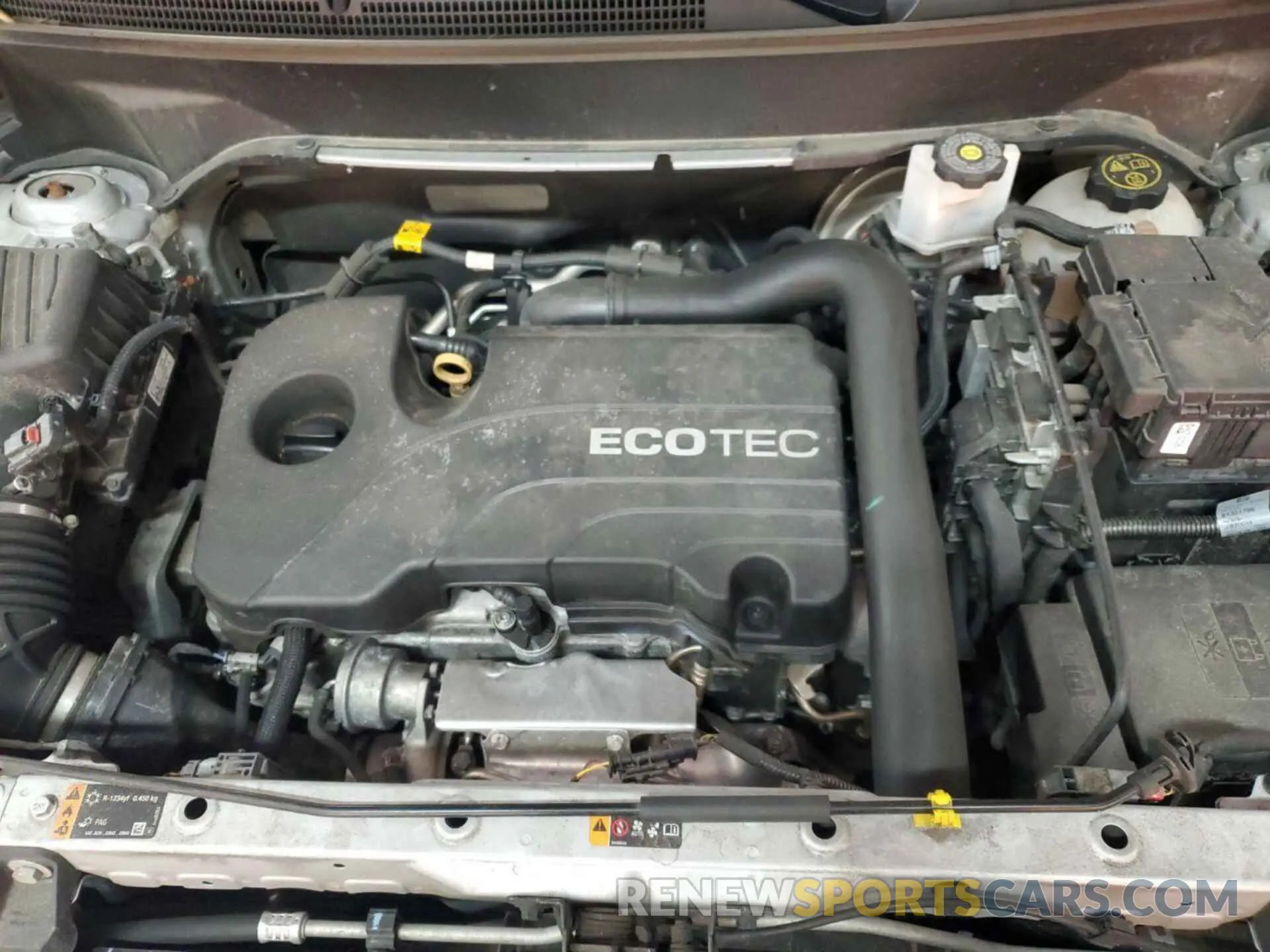 19 Photograph of a damaged car 2GNAXJEV8M6160528 CHEVROLET EQUINOX 2021
