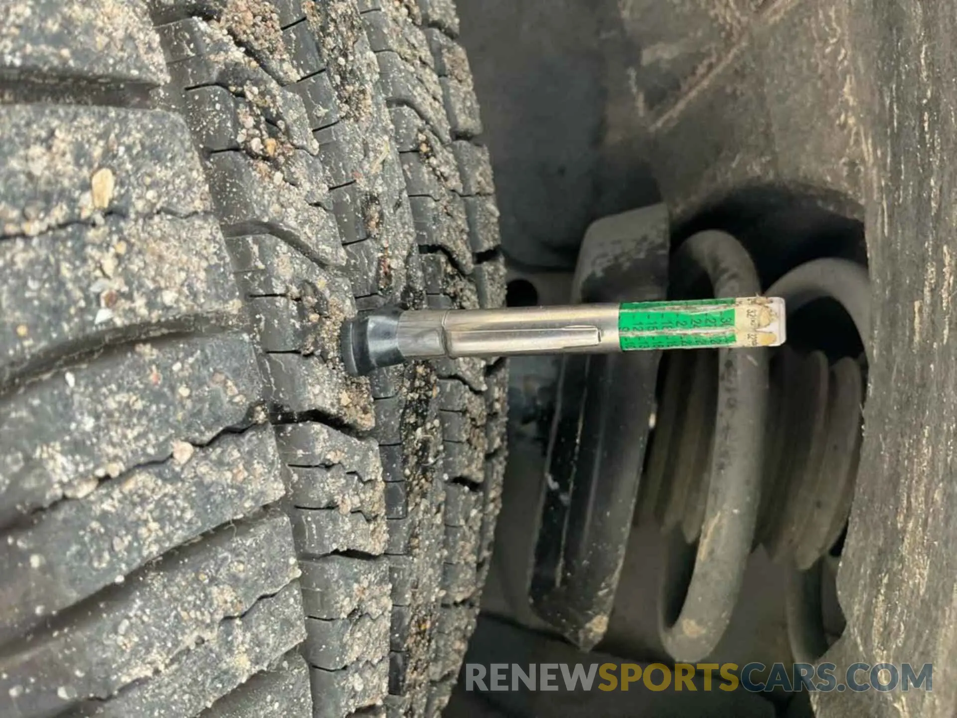 15 Photograph of a damaged car 2GNAXJEVXM6106194 CHEVROLET EQUINOX 2021