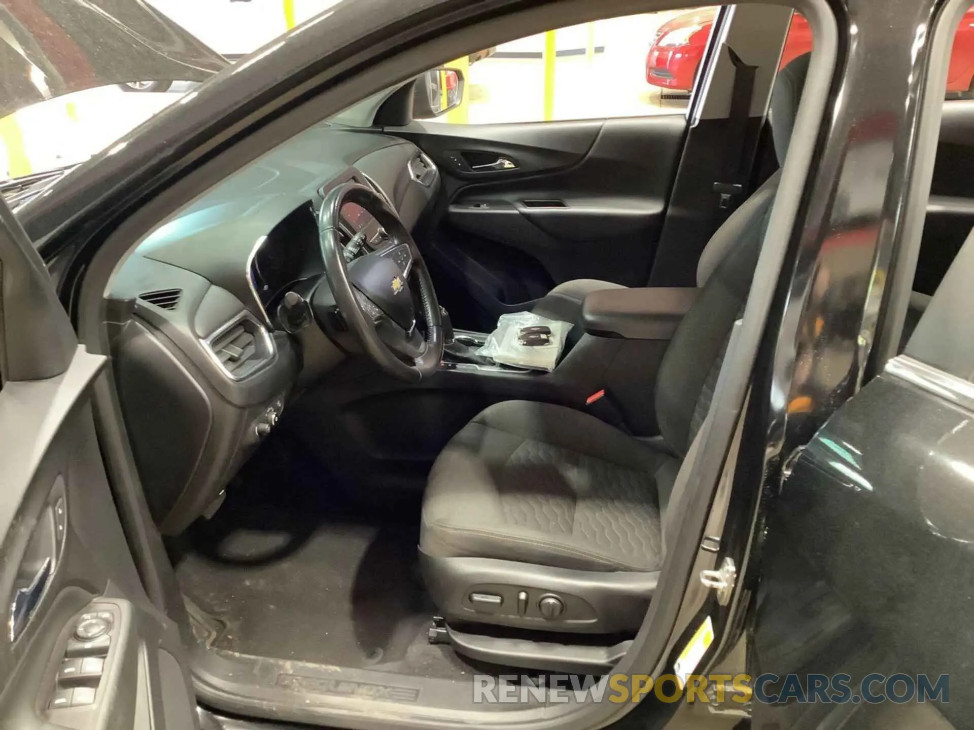 1 Photograph of a damaged car 2GNAXJEVXM6124923 CHEVROLET EQUINOX 2021