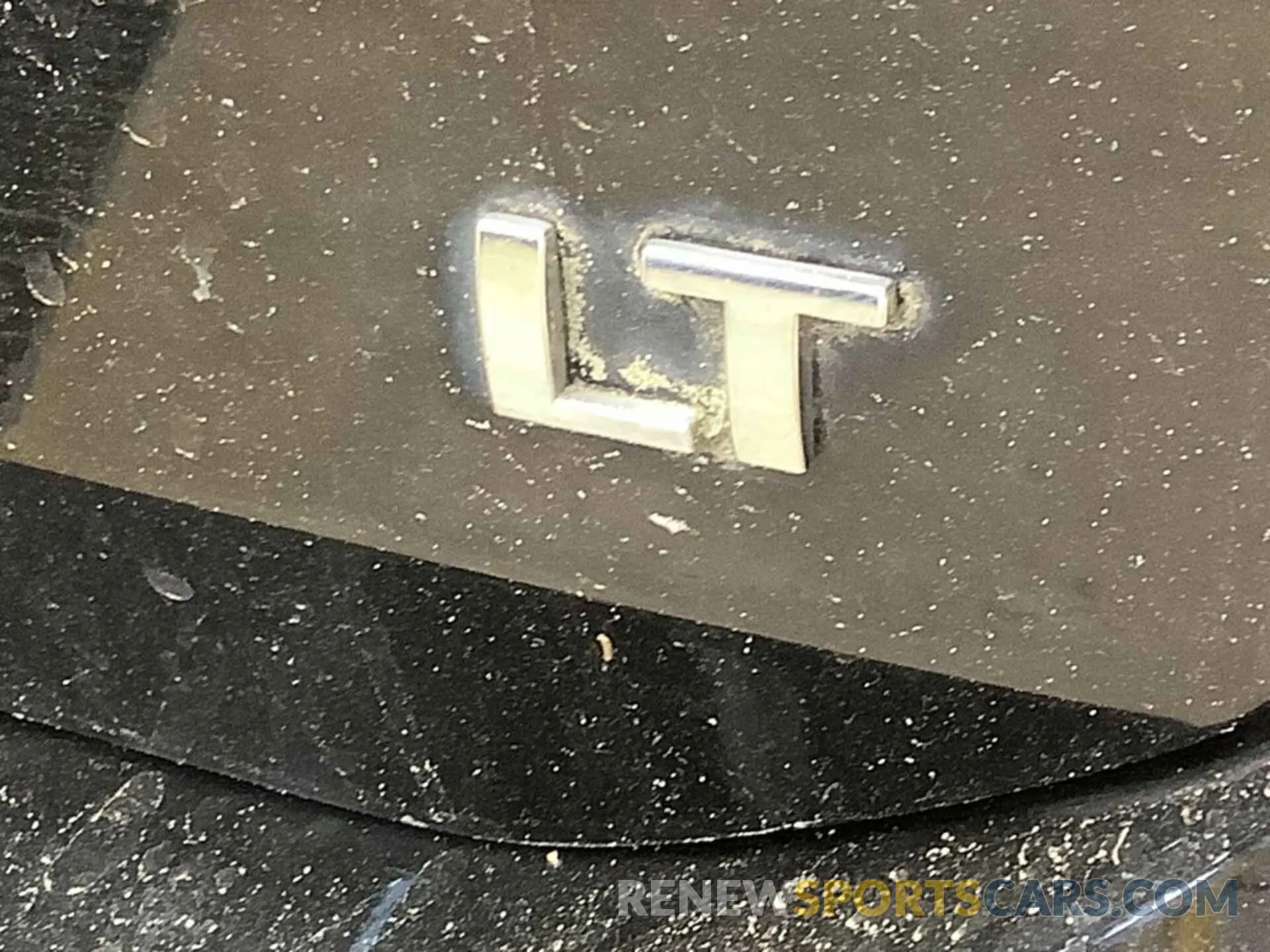 36 Photograph of a damaged car 2GNAXJEVXM6124923 CHEVROLET EQUINOX 2021