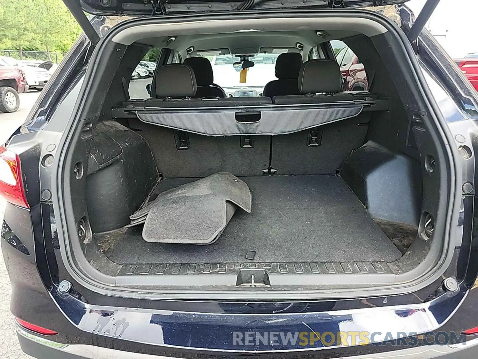 20 Photograph of a damaged car 2GNAXJEVXM6156951 CHEVROLET EQUINOX 2021