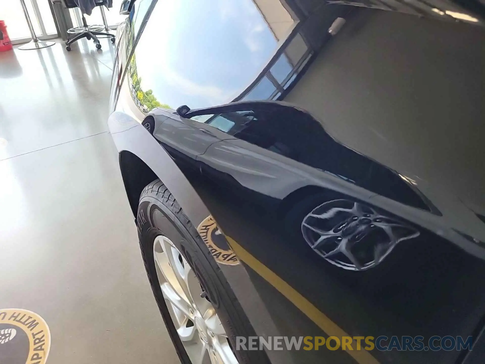 3 Photograph of a damaged car 2GNAXJEVXM6156951 CHEVROLET EQUINOX 2021