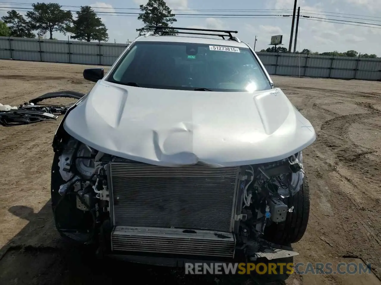 5 Photograph of a damaged car 2GNAXKEV0M6128405 CHEVROLET EQUINOX 2021