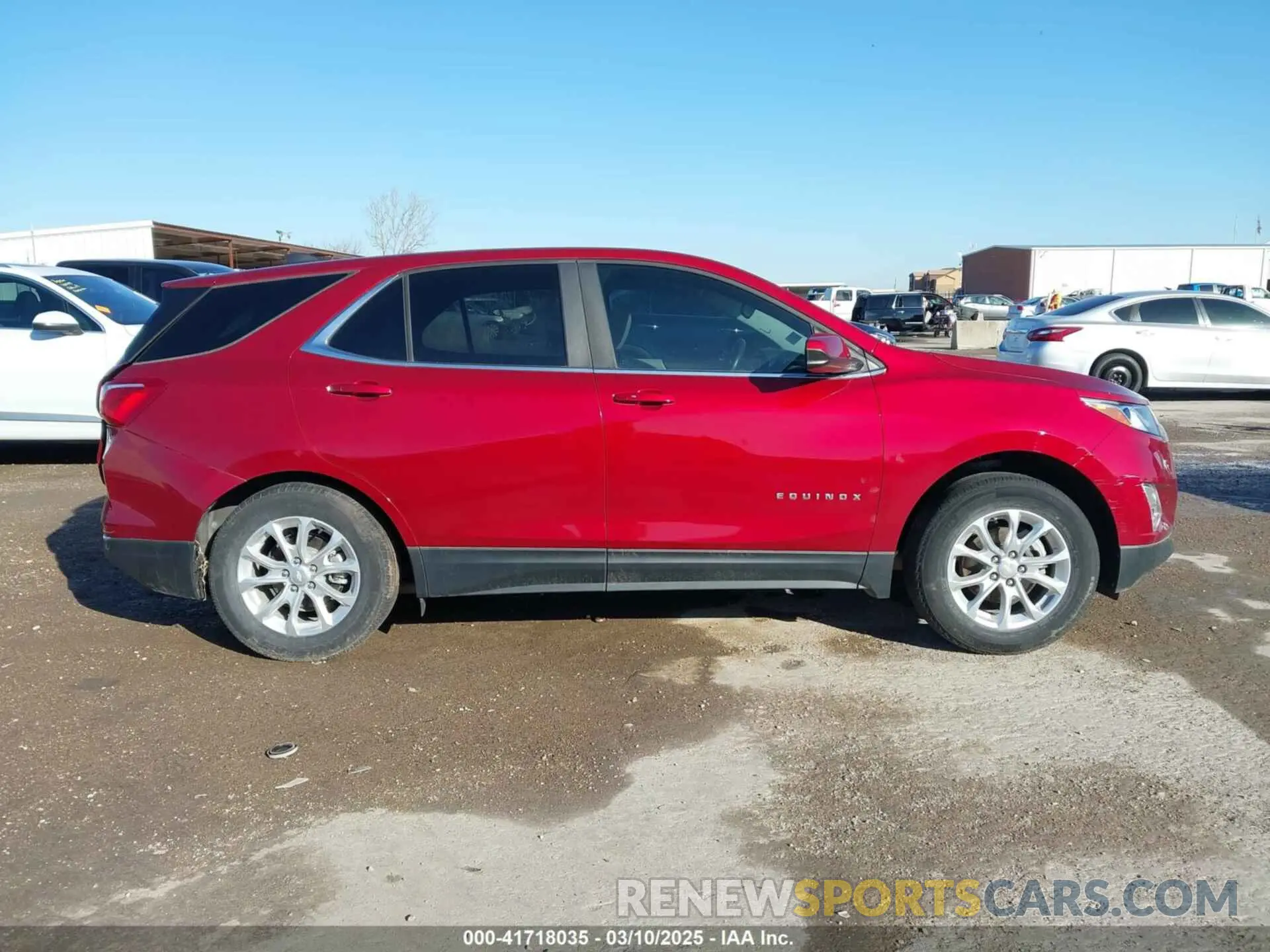 13 Photograph of a damaged car 2GNAXKEV0M6135676 CHEVROLET EQUINOX 2021