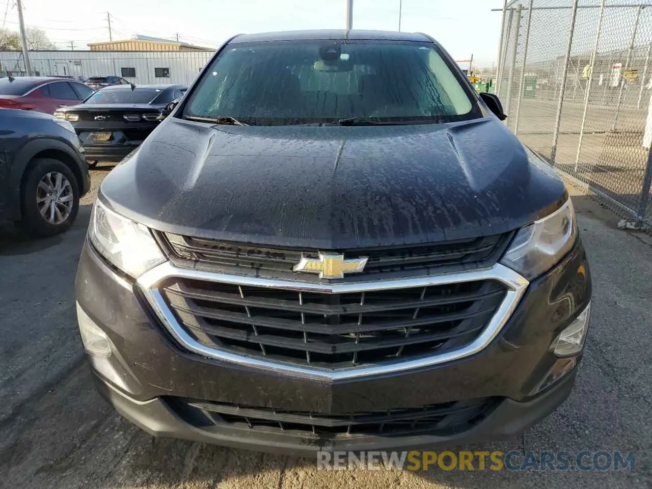 5 Photograph of a damaged car 2GNAXKEV0M6142157 CHEVROLET EQUINOX 2021