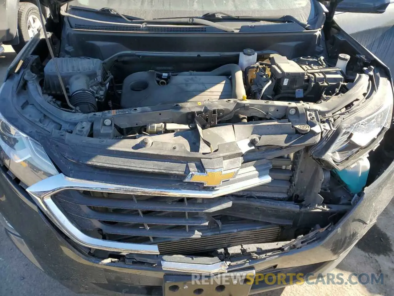 12 Photograph of a damaged car 2GNAXKEV1M6101097 CHEVROLET EQUINOX 2021