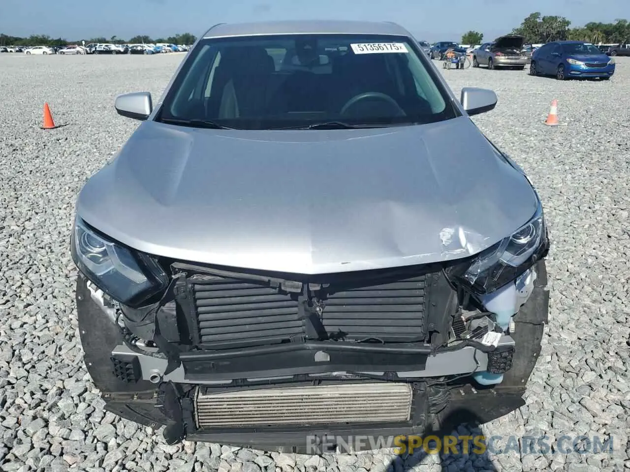 5 Photograph of a damaged car 2GNAXKEV1M6101312 CHEVROLET EQUINOX 2021