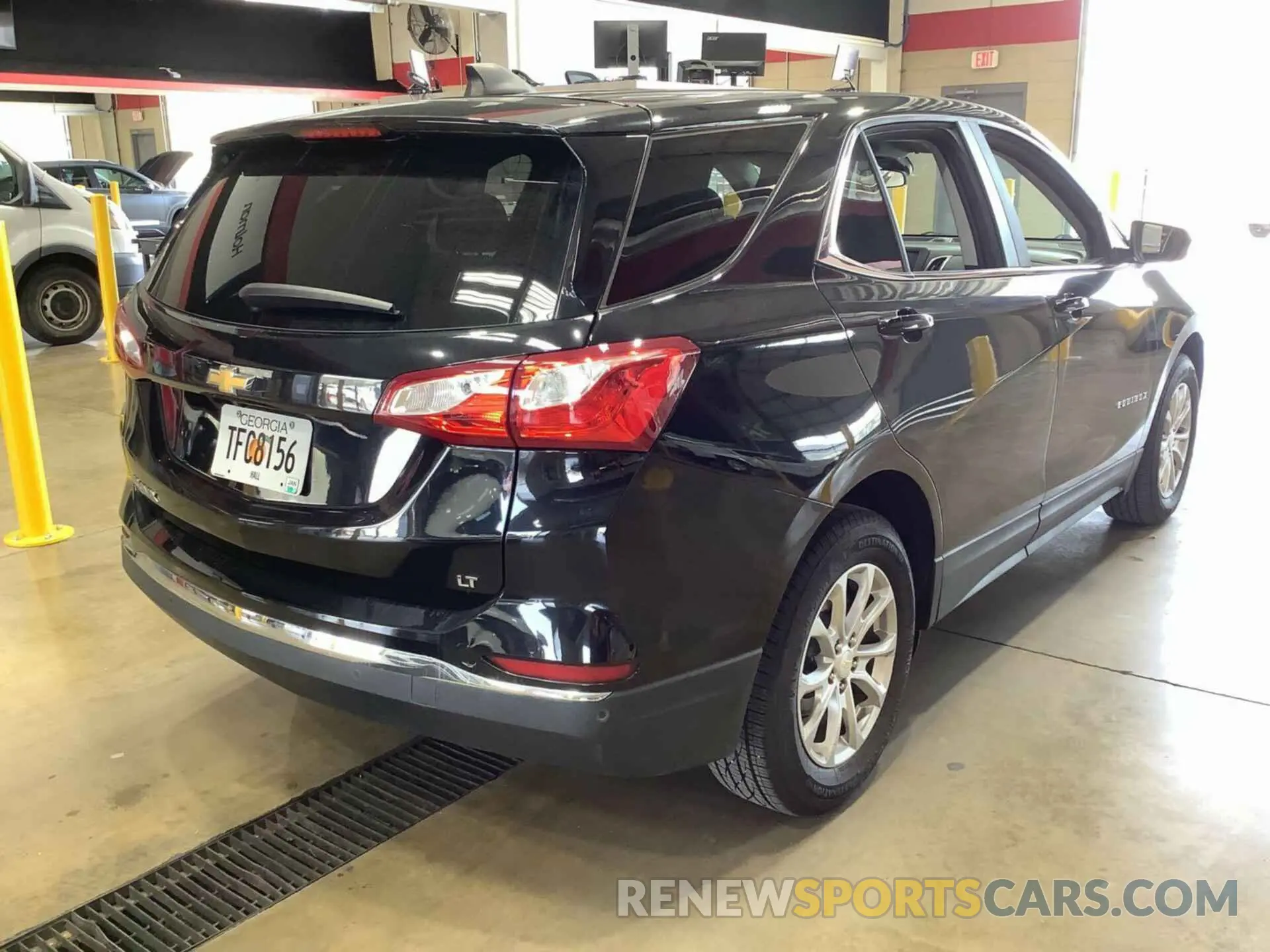 13 Photograph of a damaged car 2GNAXKEV1M6123908 CHEVROLET EQUINOX 2021