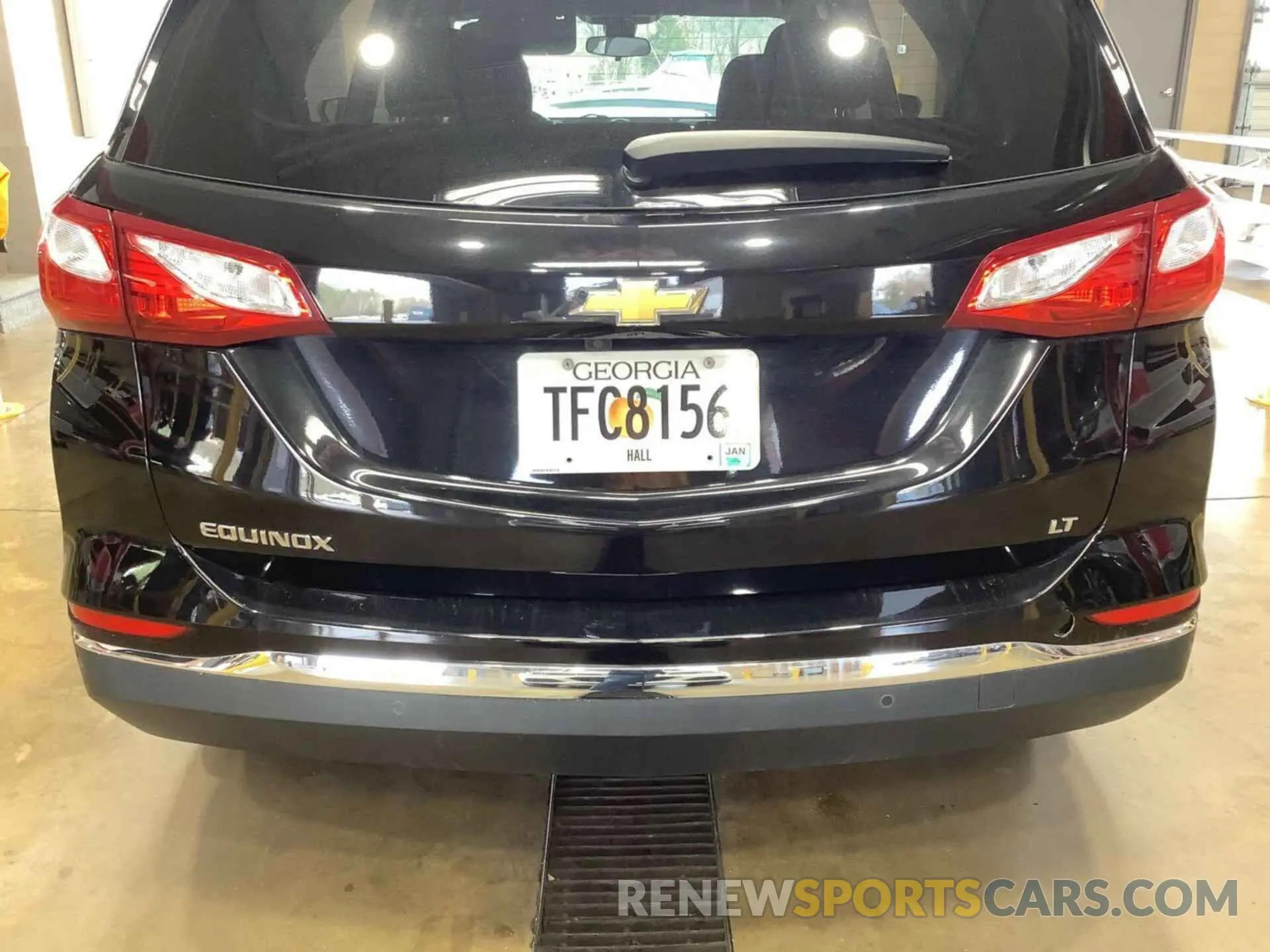 23 Photograph of a damaged car 2GNAXKEV1M6123908 CHEVROLET EQUINOX 2021