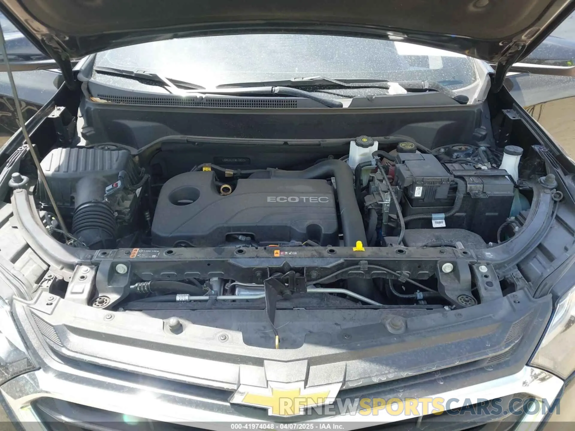 10 Photograph of a damaged car 2GNAXKEV1M6159310 CHEVROLET EQUINOX 2021