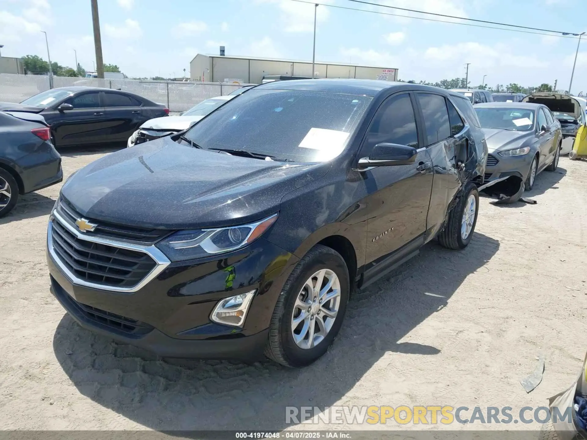 2 Photograph of a damaged car 2GNAXKEV1M6159310 CHEVROLET EQUINOX 2021