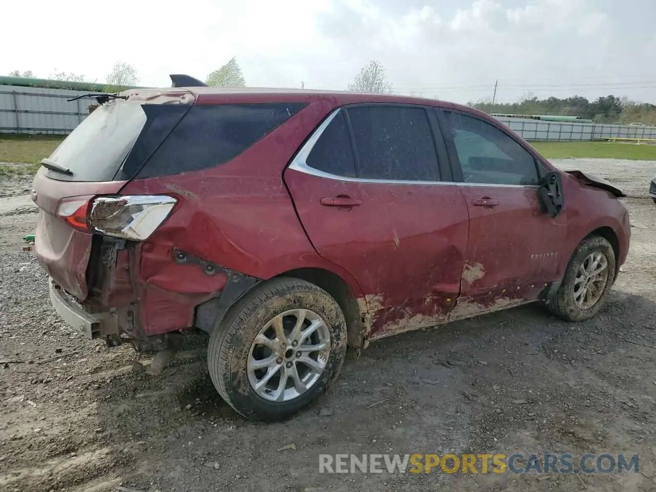 3 Photograph of a damaged car 2GNAXKEV2M6147151 CHEVROLET EQUINOX 2021