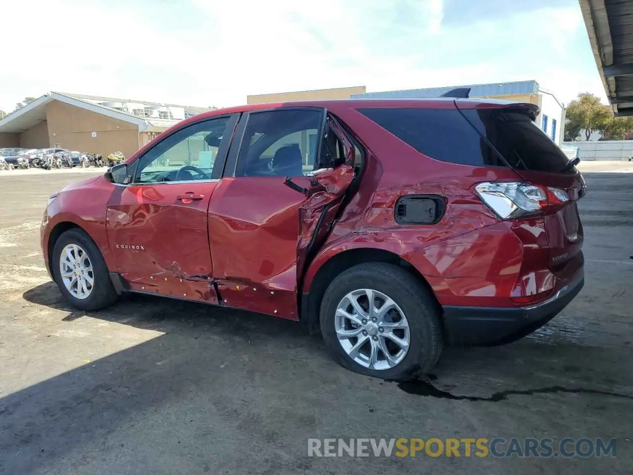 2 Photograph of a damaged car 2GNAXKEV2M6149532 CHEVROLET EQUINOX 2021