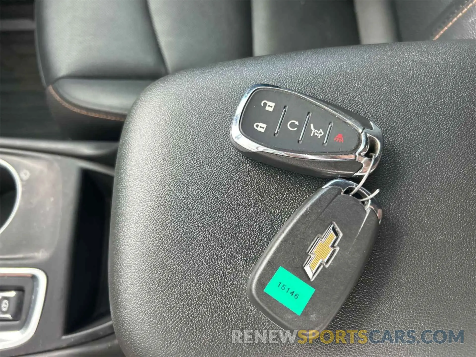 22 Photograph of a damaged car 2GNAXKEV3M6115146 CHEVROLET EQUINOX 2021