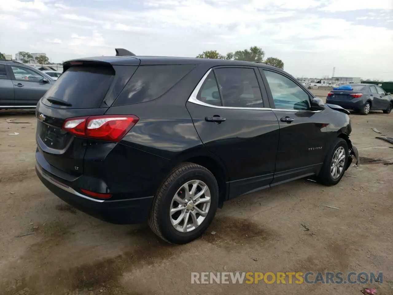 3 Photograph of a damaged car 2GNAXKEV3M6134697 CHEVROLET EQUINOX 2021