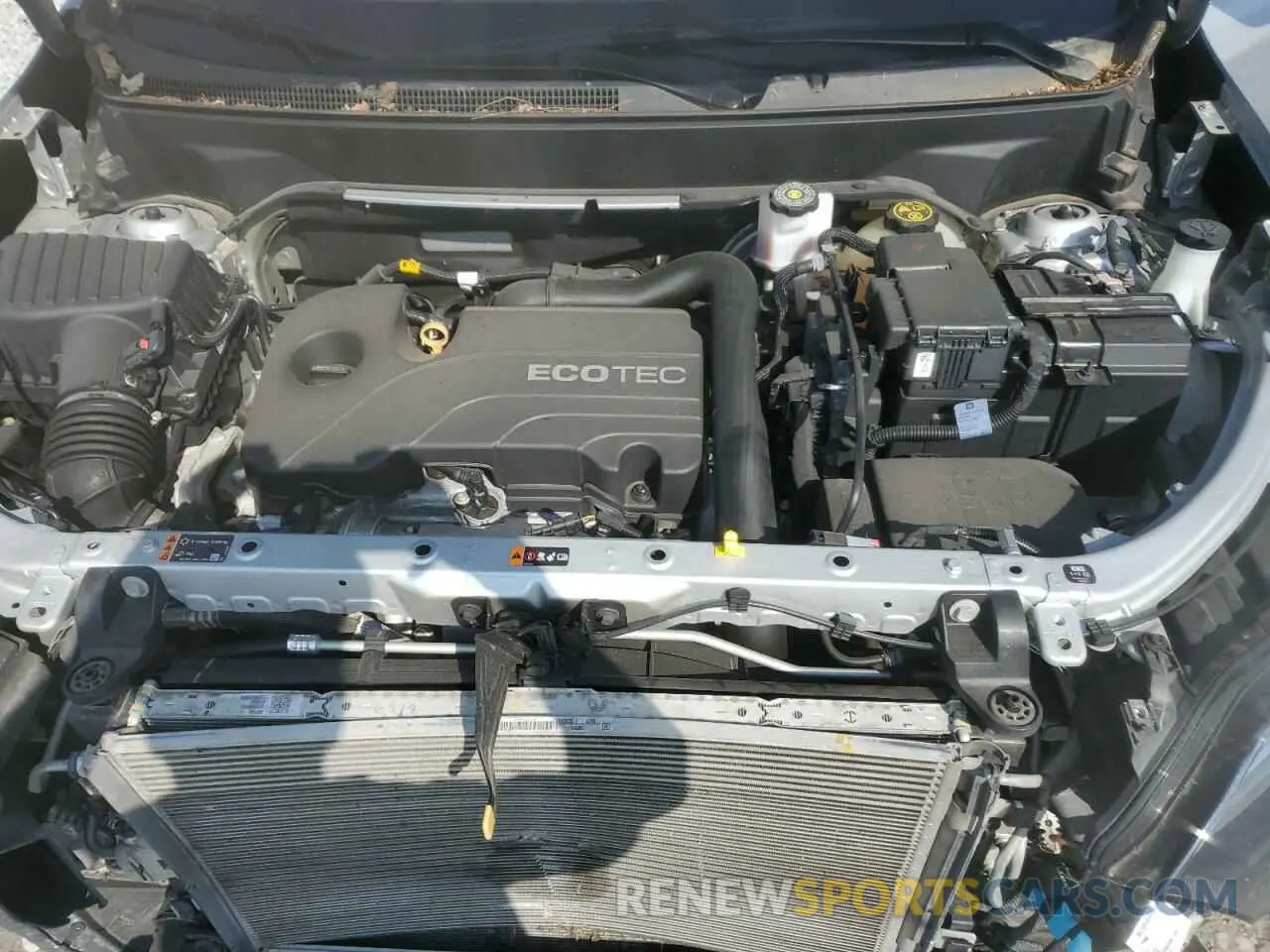 11 Photograph of a damaged car 2GNAXKEV6M6105047 CHEVROLET EQUINOX 2021