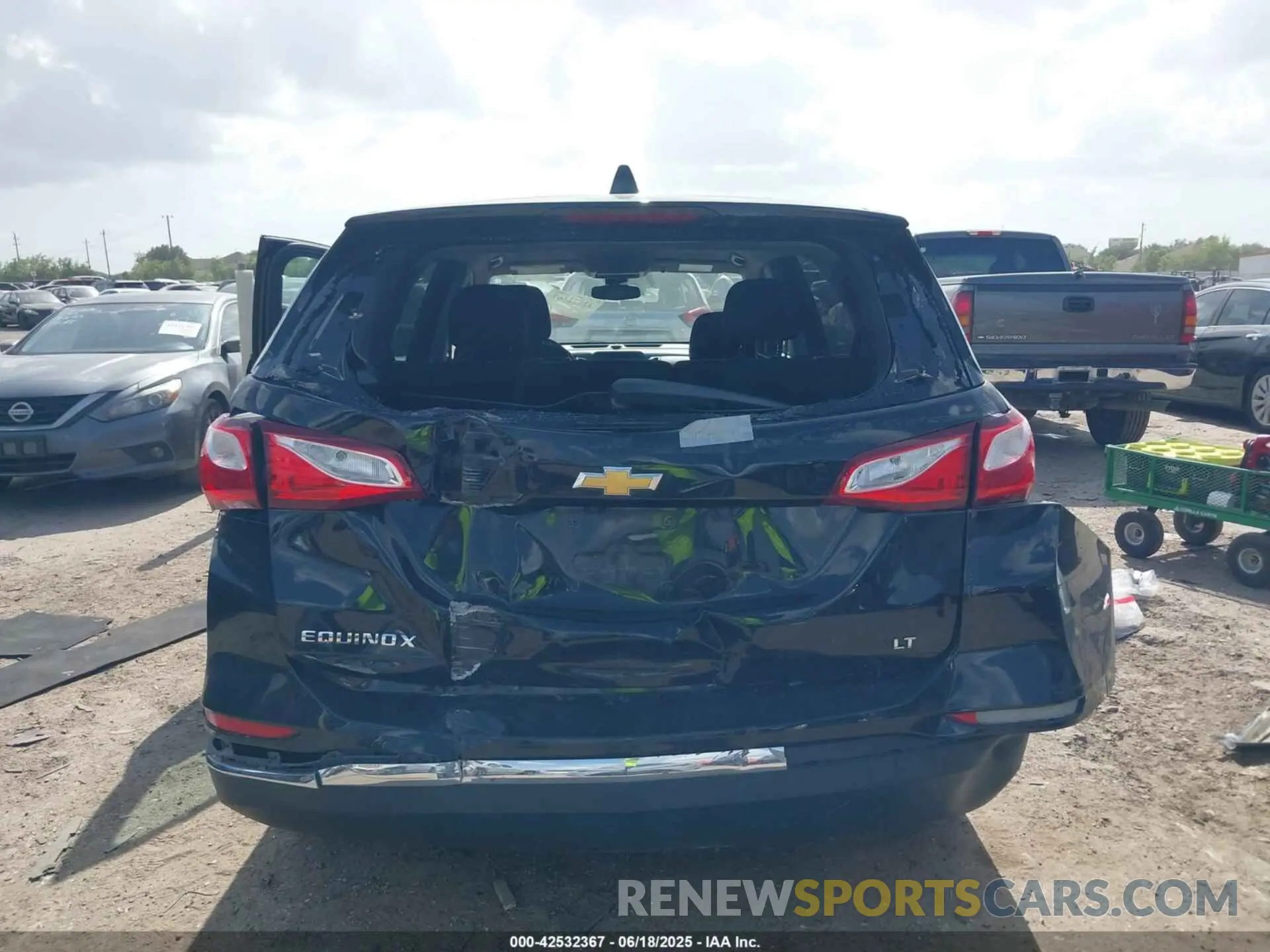 6 Photograph of a damaged car 2GNAXKEV6M6131275 CHEVROLET EQUINOX 2021