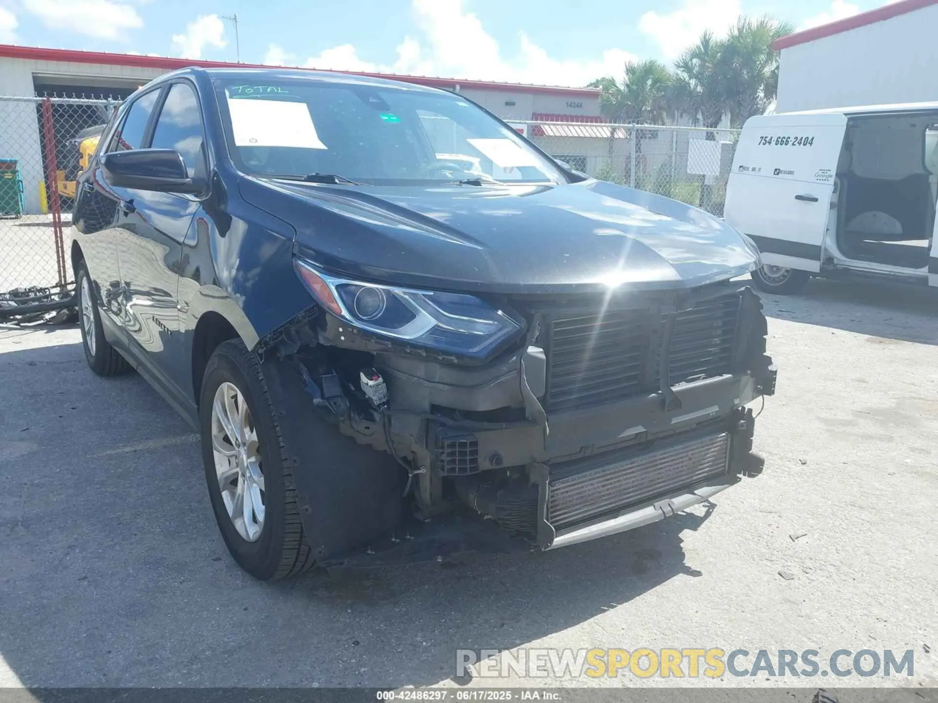 6 Photograph of a damaged car 2GNAXKEV7M6122147 CHEVROLET EQUINOX 2021