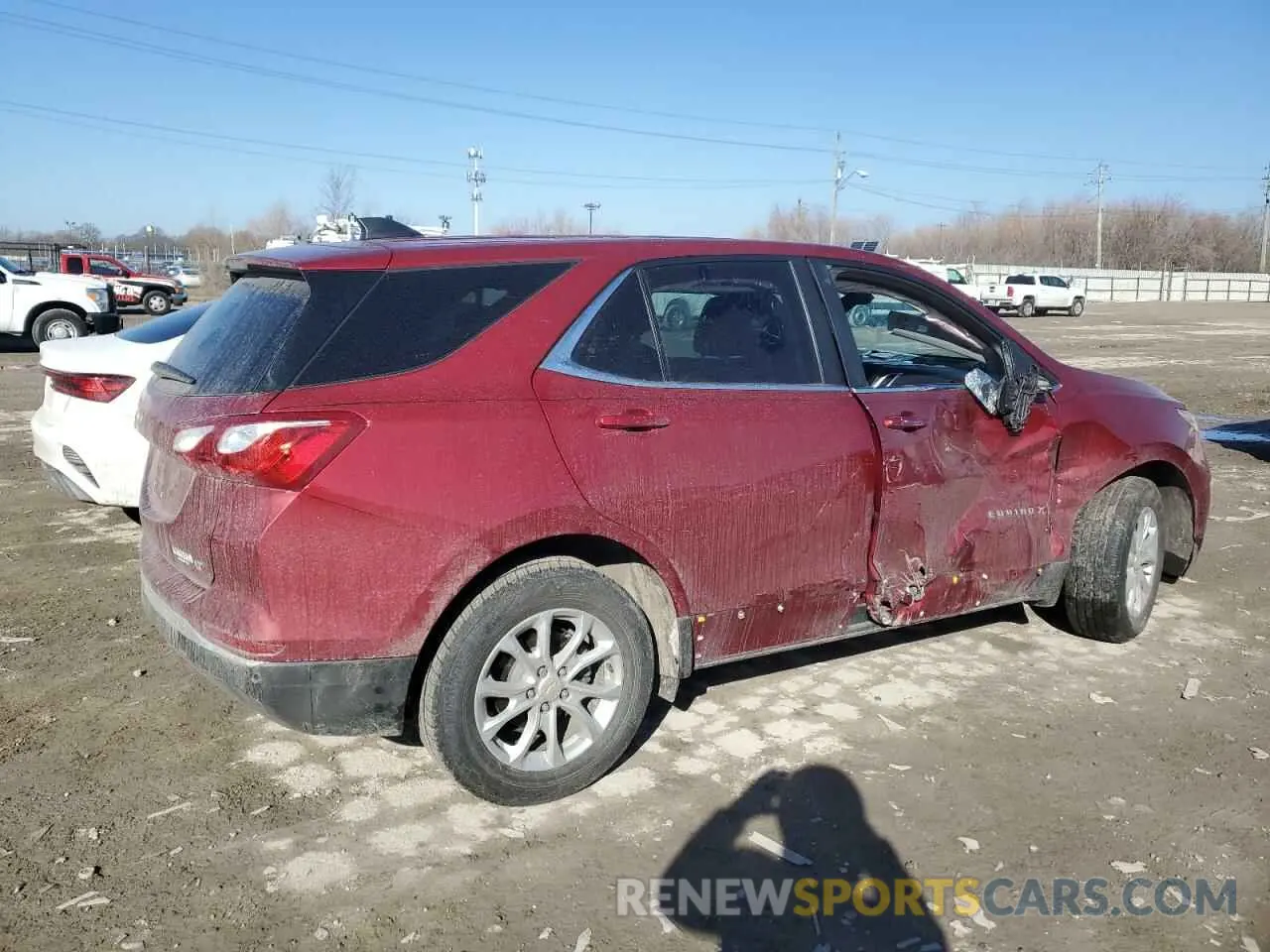 3 Photograph of a damaged car 2GNAXKEV7M6153141 CHEVROLET EQUINOX 2021
