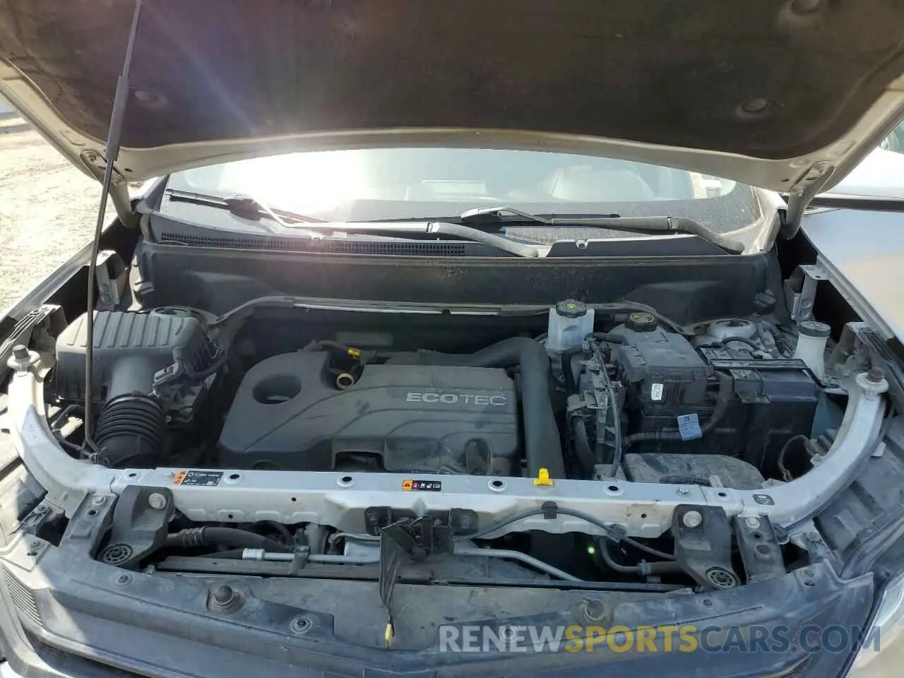 12 Photograph of a damaged car 2GNAXKEV8M6111335 CHEVROLET EQUINOX 2021