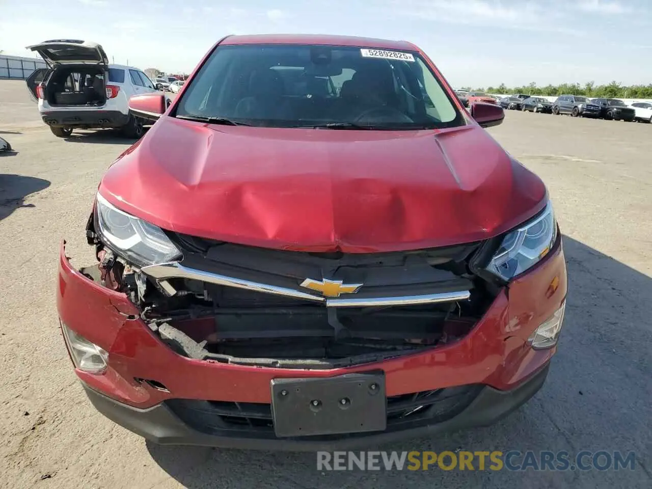 5 Photograph of a damaged car 2GNAXKEV8M6158641 CHEVROLET EQUINOX 2021
