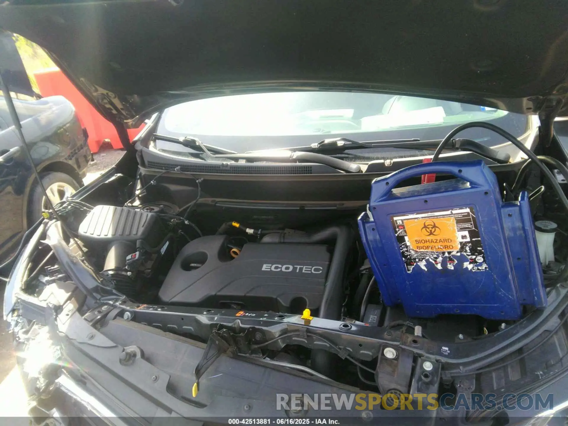10 Photograph of a damaged car 2GNAXKEV8M6162978 CHEVROLET EQUINOX 2021