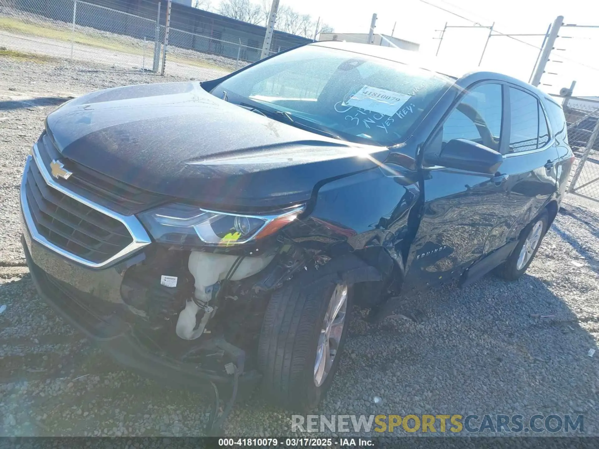 2 Photograph of a damaged car 2GNAXKEV9M6141010 CHEVROLET EQUINOX 2021