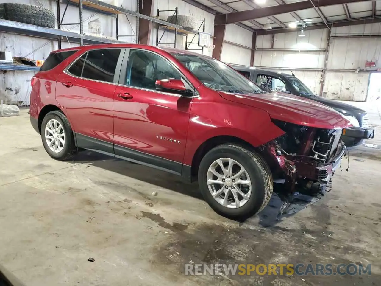 4 Photograph of a damaged car 2GNAXKEV9M6144134 CHEVROLET EQUINOX 2021