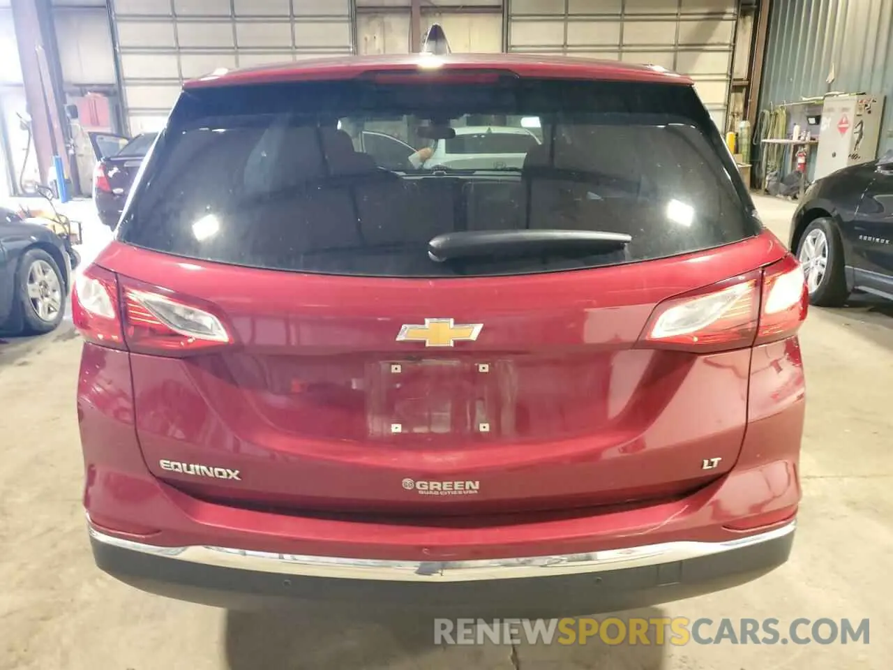 6 Photograph of a damaged car 2GNAXKEV9M6144134 CHEVROLET EQUINOX 2021