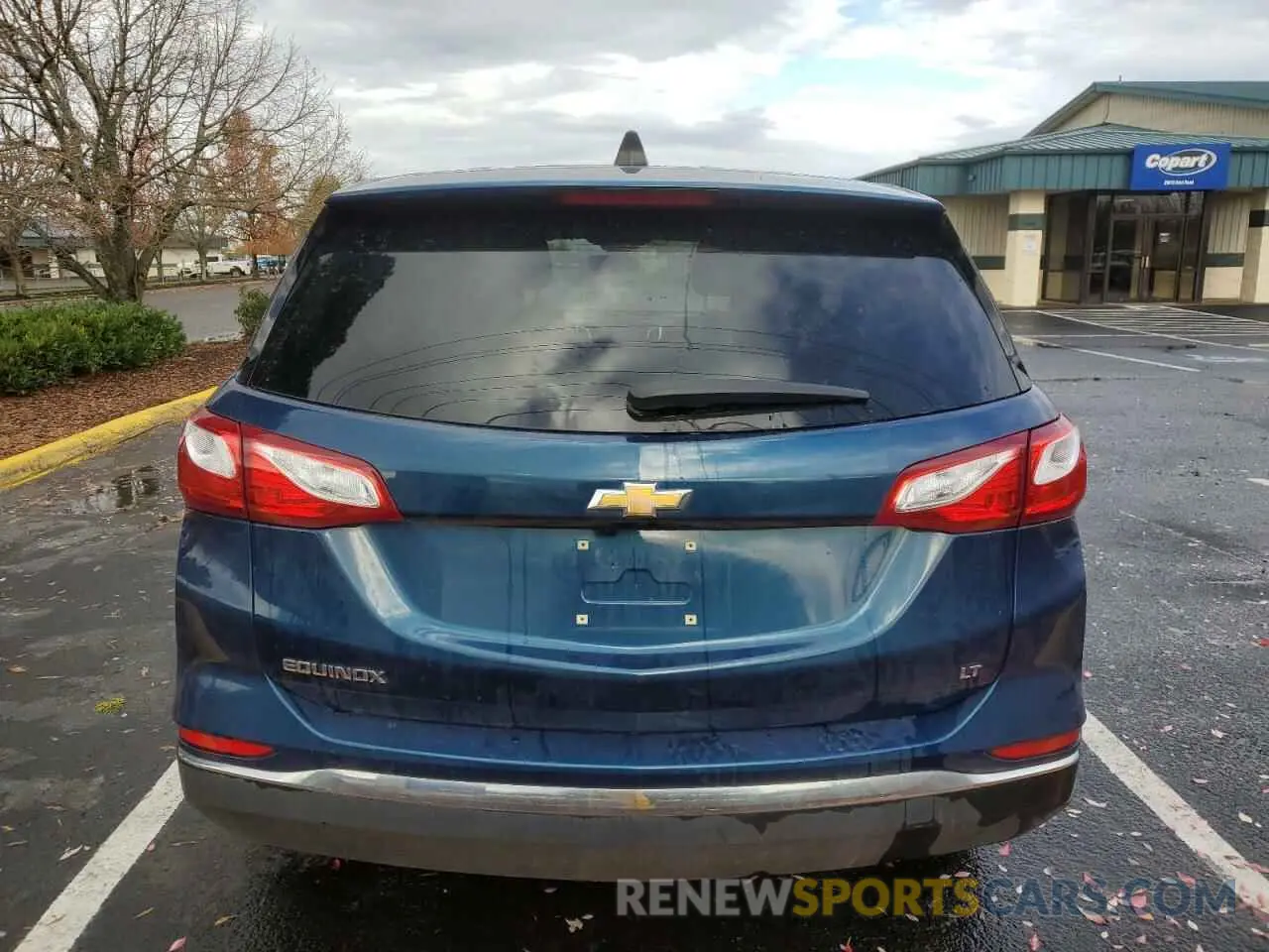 6 Photograph of a damaged car 2GNAXKEV9M6146448 CHEVROLET EQUINOX 2021