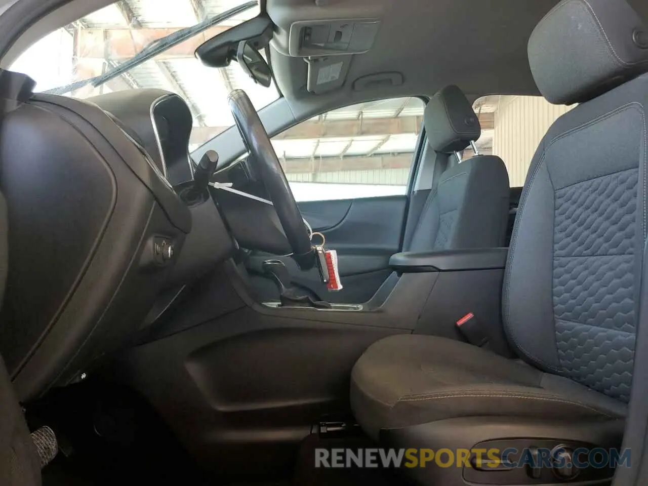 7 Photograph of a damaged car 2GNAXKEVXM6143283 CHEVROLET EQUINOX 2021