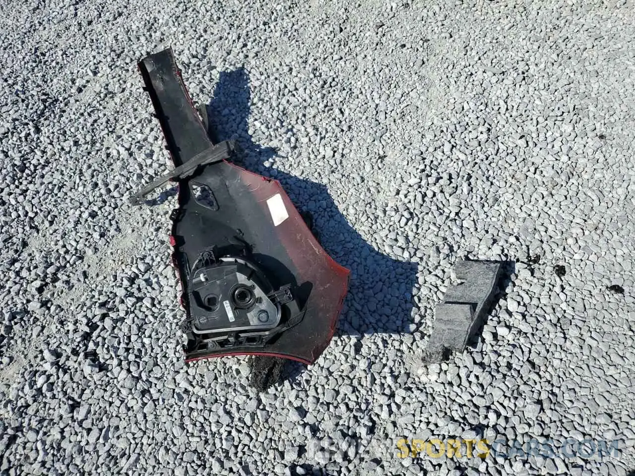 13 Photograph of a damaged car 2GNAXNEV0M6139888 CHEVROLET EQUINOX 2021
