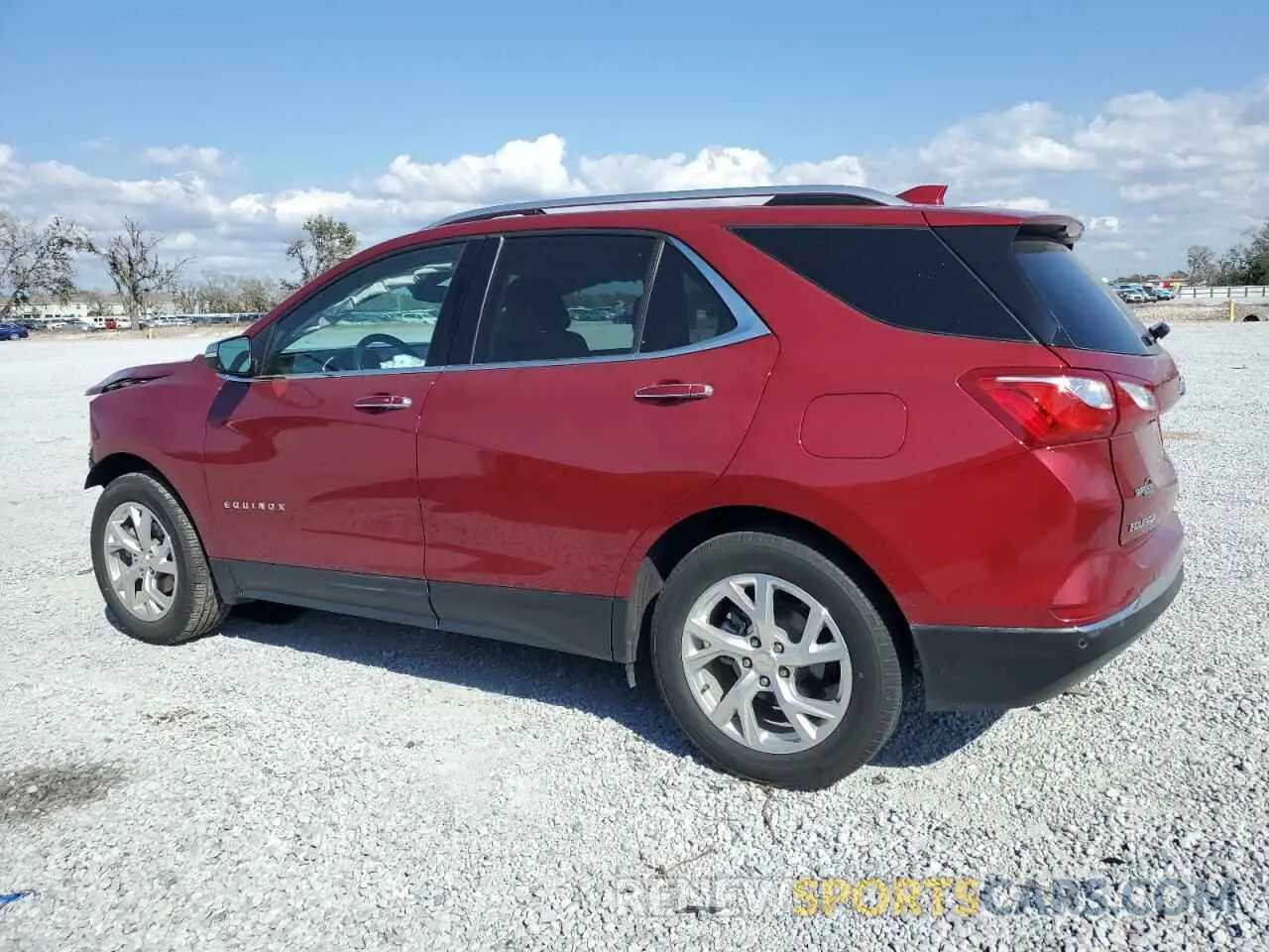 2 Photograph of a damaged car 2GNAXNEV0M6139888 CHEVROLET EQUINOX 2021
