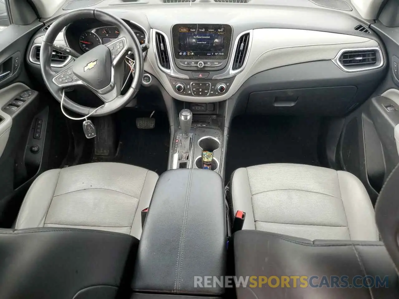 8 Photograph of a damaged car 2GNAXNEV2M6139438 CHEVROLET EQUINOX 2021