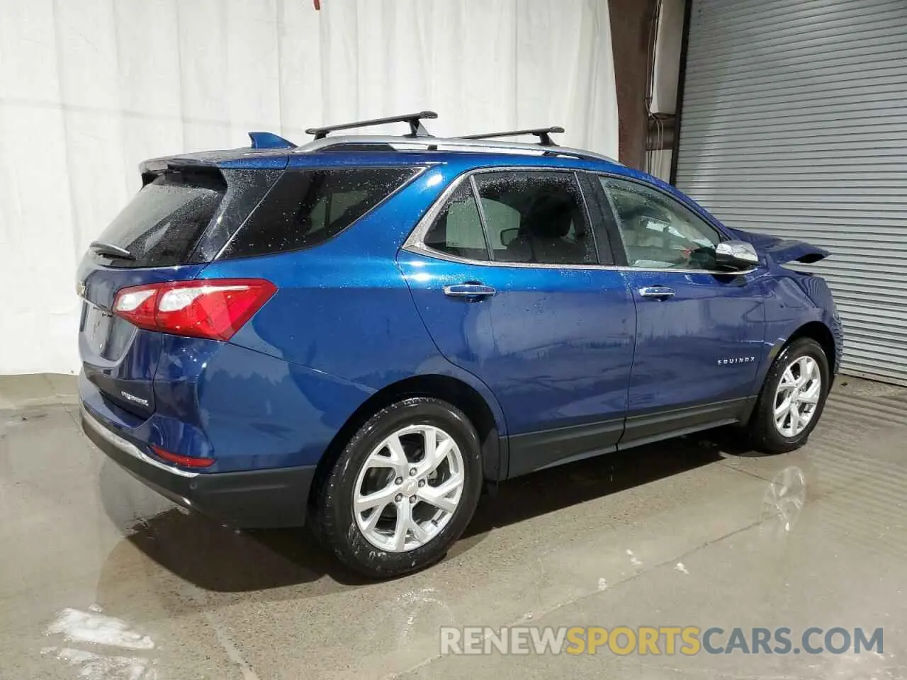 3 Photograph of a damaged car 2GNAXNEV3M6138086 CHEVROLET EQUINOX 2021