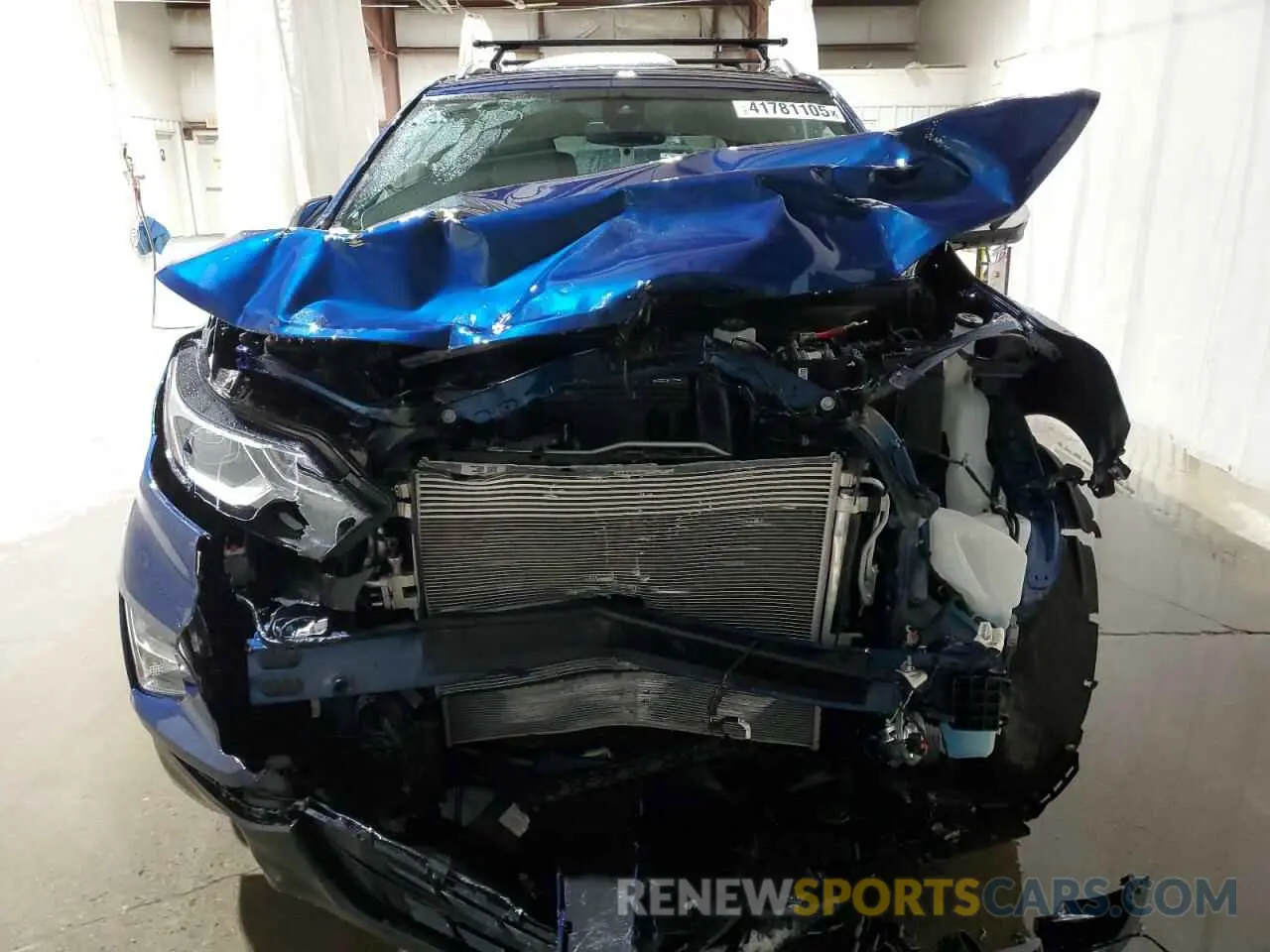 5 Photograph of a damaged car 2GNAXNEV3M6138086 CHEVROLET EQUINOX 2021