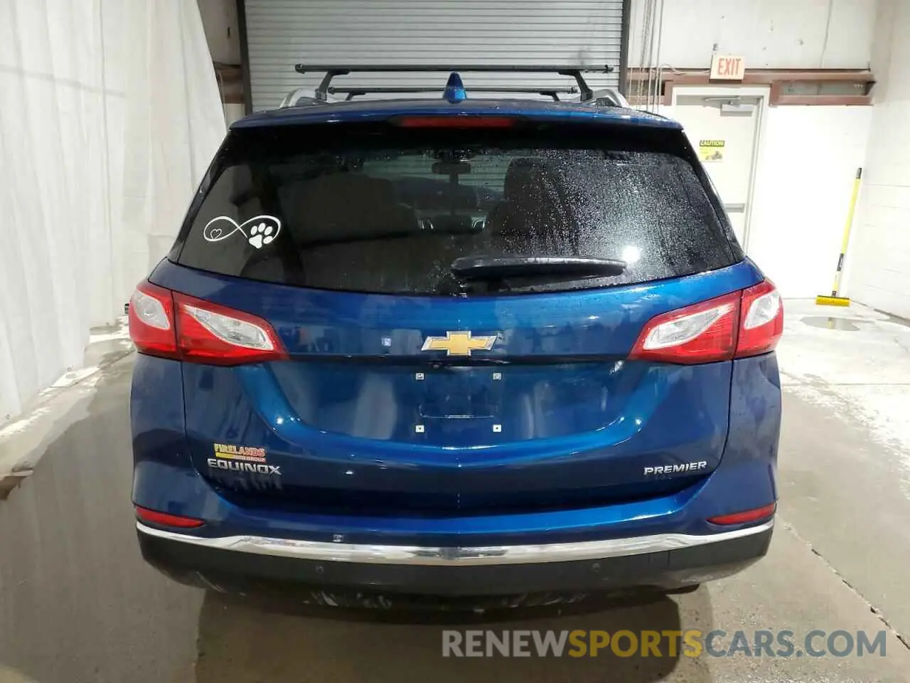 6 Photograph of a damaged car 2GNAXNEV3M6138086 CHEVROLET EQUINOX 2021