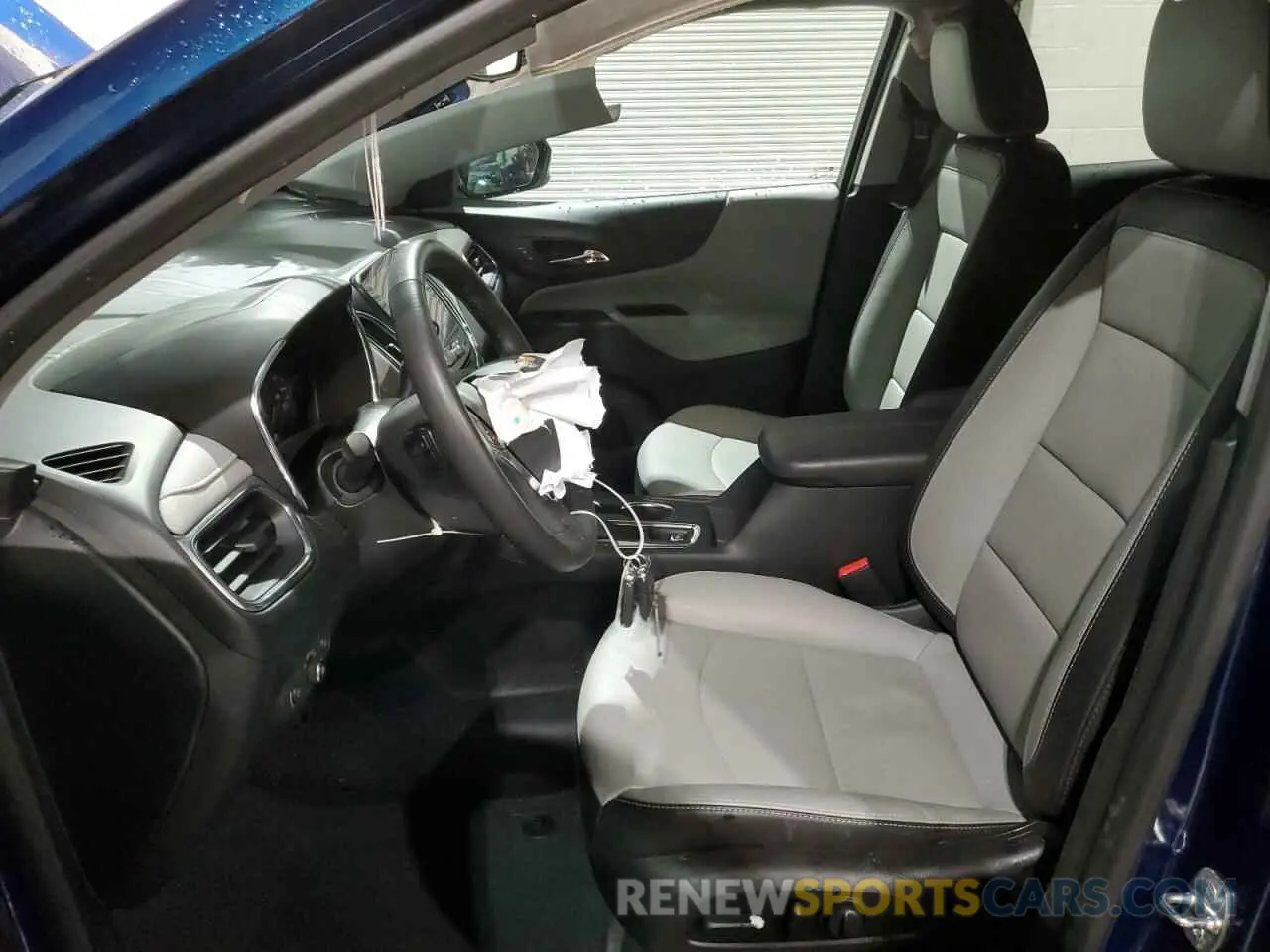 7 Photograph of a damaged car 2GNAXNEV3M6138086 CHEVROLET EQUINOX 2021