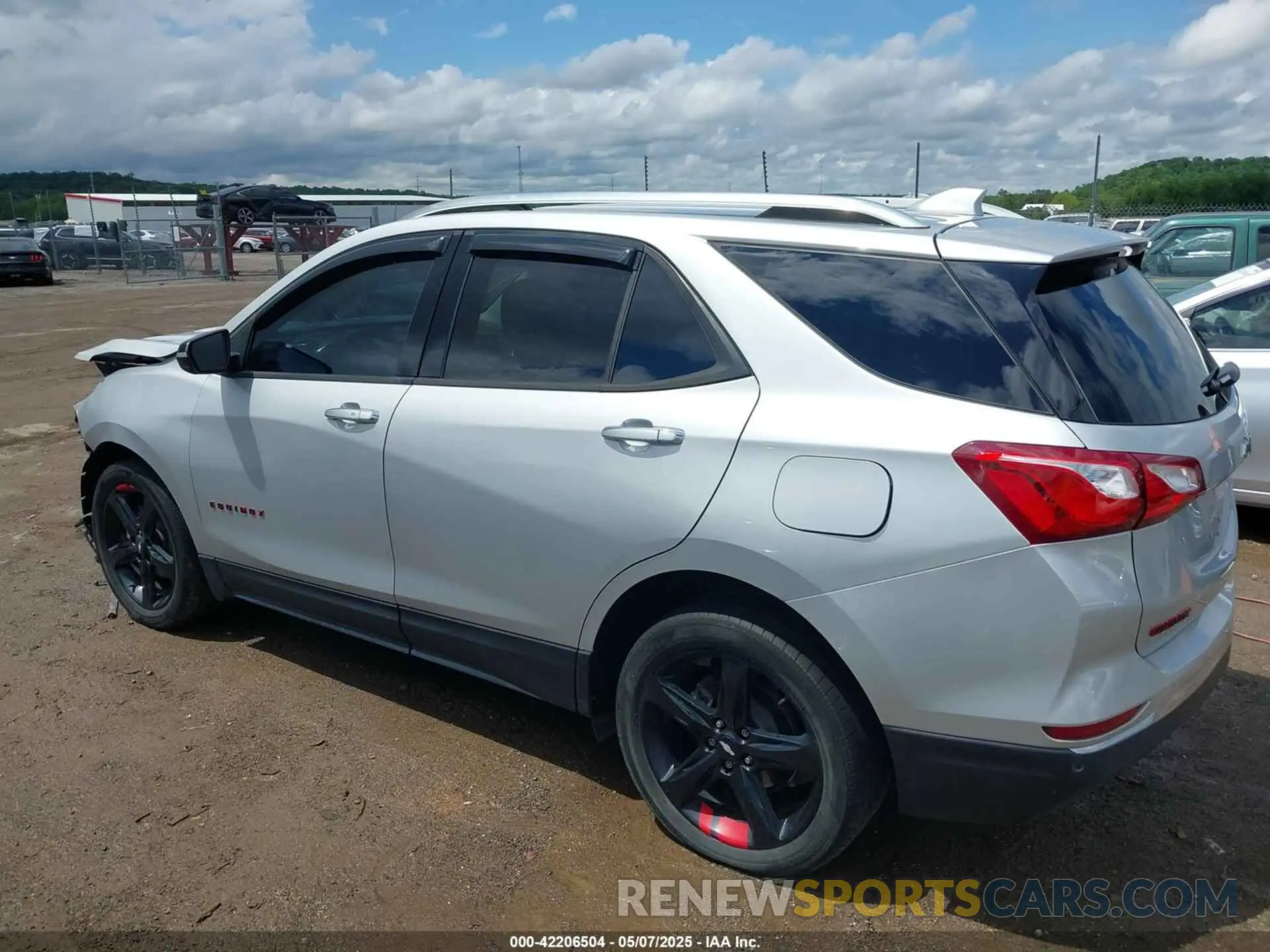 15 Photograph of a damaged car 2GNAXNEV4M6122656 CHEVROLET EQUINOX 2021