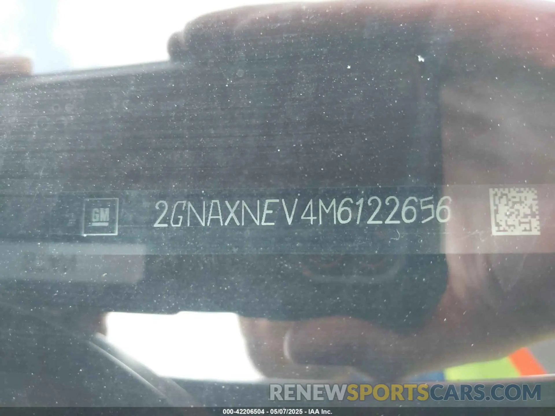9 Photograph of a damaged car 2GNAXNEV4M6122656 CHEVROLET EQUINOX 2021