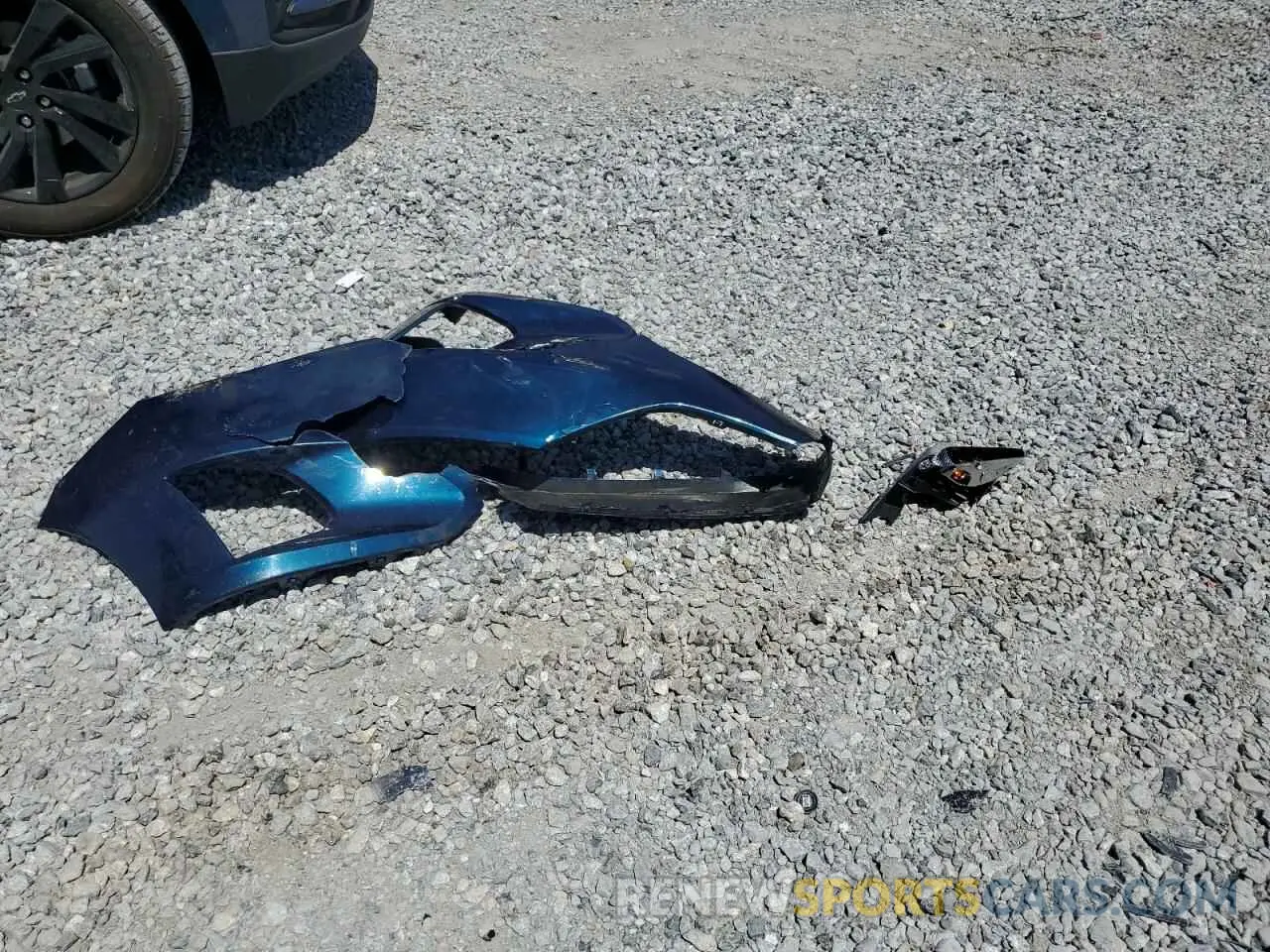 13 Photograph of a damaged car 2GNAXNEV4M6131387 CHEVROLET EQUINOX 2021