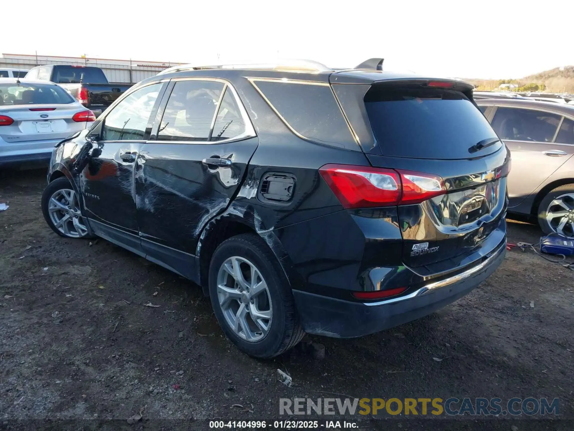 3 Photograph of a damaged car 2GNAXNEV8M6126774 CHEVROLET EQUINOX 2021