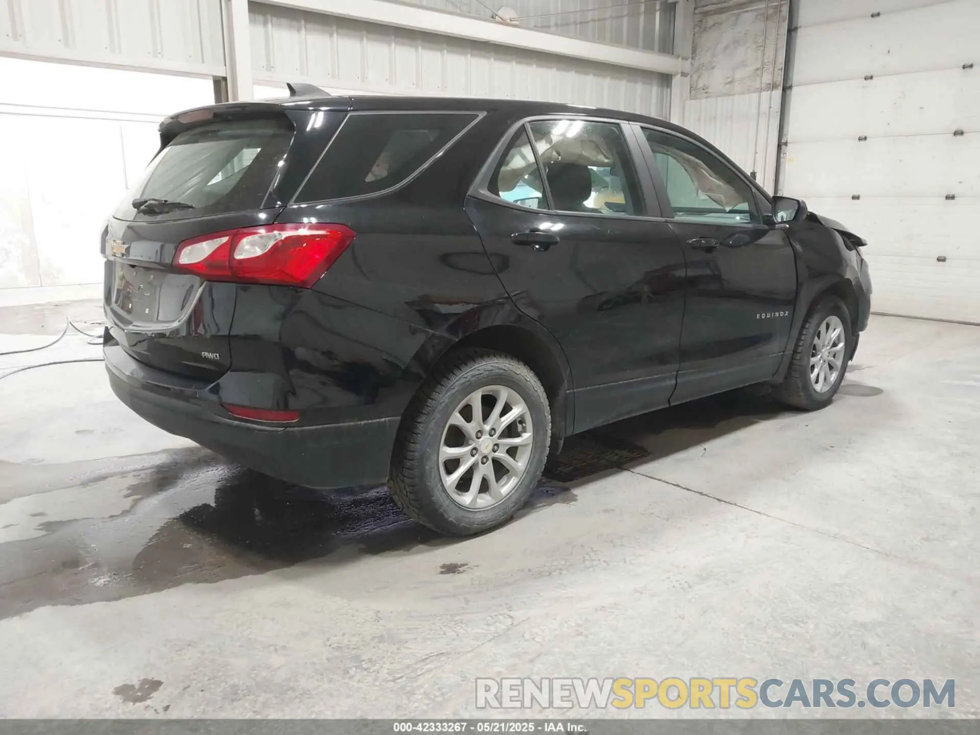 4 Photograph of a damaged car 2GNAXSEV1M6148551 CHEVROLET EQUINOX 2021