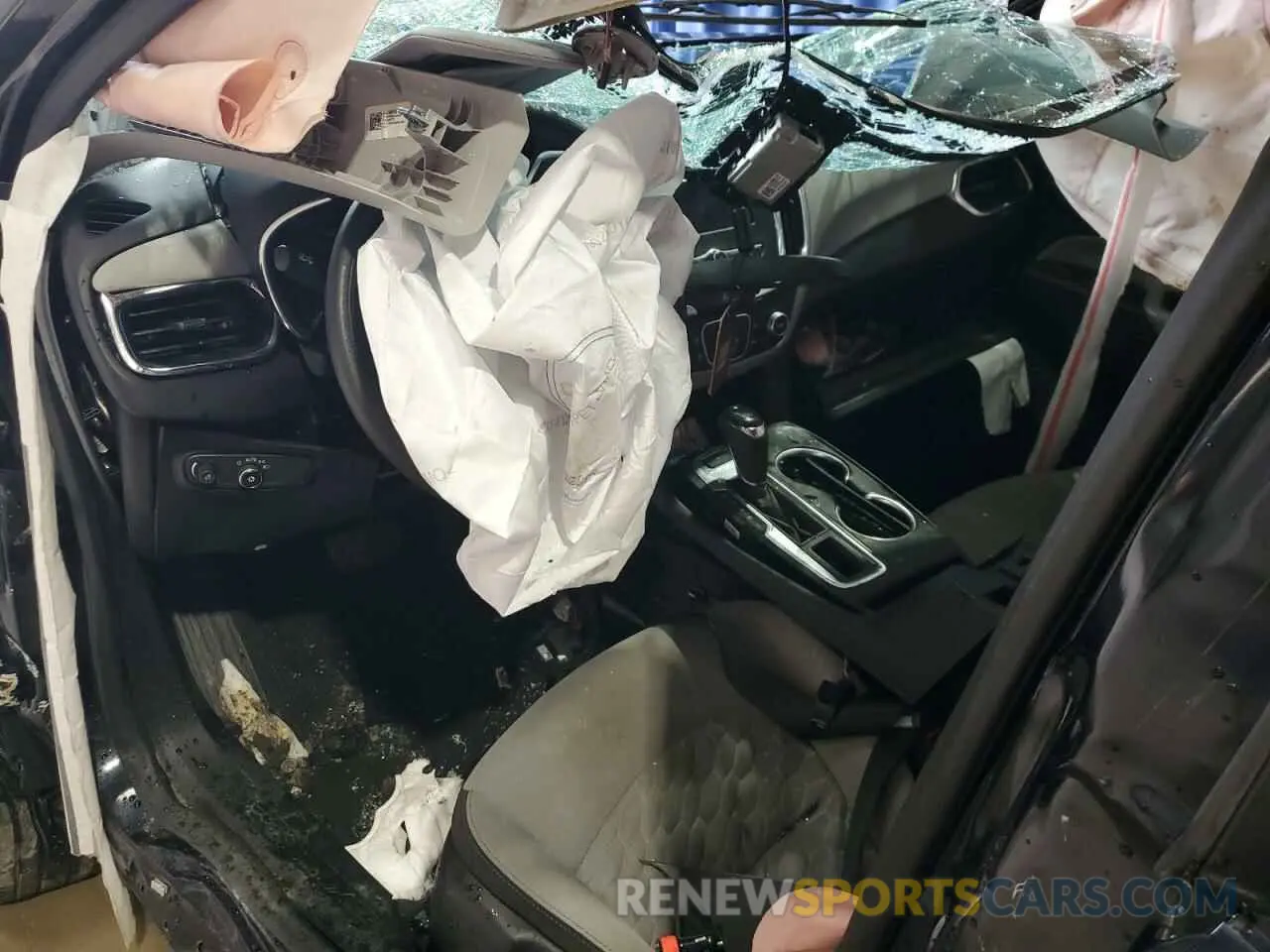 8 Photograph of a damaged car 2GNAXSEV3M6156893 CHEVROLET EQUINOX 2021